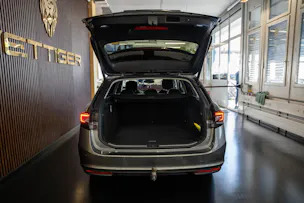 SKODA Superb Combi 2.0 TDi Selection 4x4 DSG
