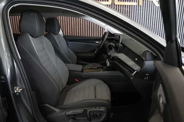 SKODA Superb Combi 2.0 TDi Selection 4x4 DSG