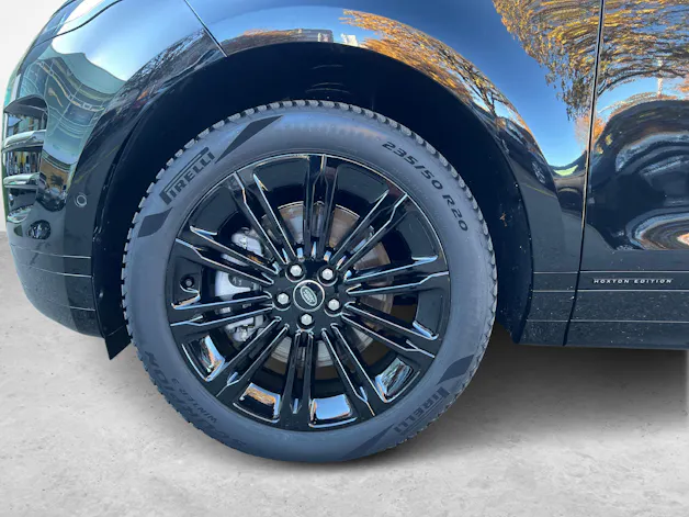 Land Rover Range Rover Evoque 1.5 T 270e Hoxton Edition