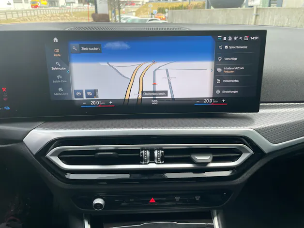 BMW 330e x DriveTouring Steptronic M Sport Pro