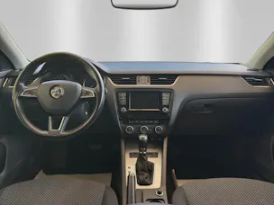 SKODA Octavia Combi 2.0 TDI Ambition 4x4 DSG