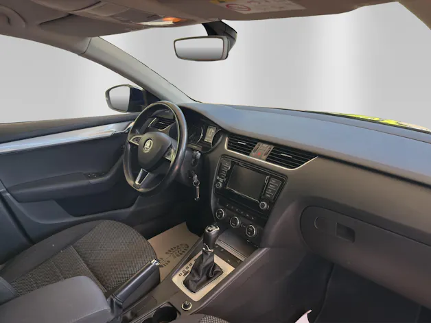 SKODA Octavia Combi 2.0 TDI Ambition 4x4 DSG