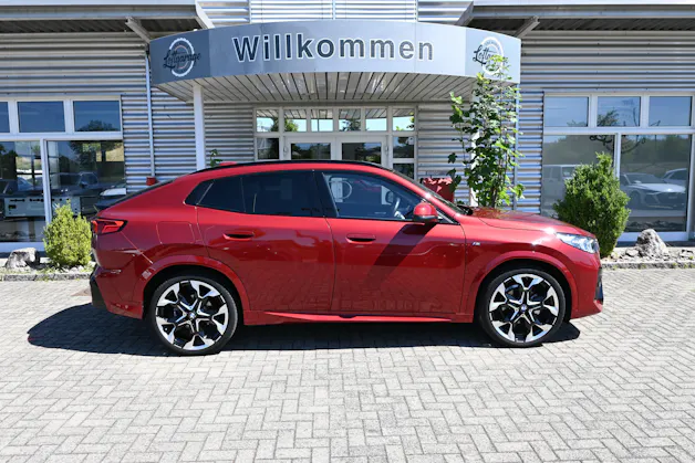 BMW X2 xDrive 20d 48V M Sport Pro + AHK 2000kg