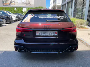 AUDI RS6 Avant 4.0 TFSI V8 quattro mit Milltek-Abgasanlage und Vossen