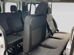RENAULT Trafic Passenger 2.0 dCi Blue 110 equilibre