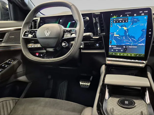 RENAULT Rafale 1.2 E-Tech Plug-in Atelier Alpine