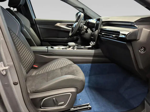 RENAULT Rafale 1.2 E-Tech Plug-in Atelier Alpine