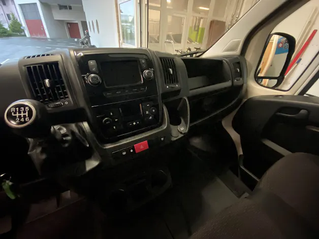 PEUGEOT Boxer 2.2 HDI 435 Premium L4H3
