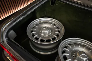 MERCEDES-BENZ SL 280