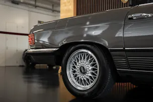 MERCEDES-BENZ SL 280