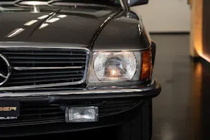 MERCEDES-BENZ SL 280