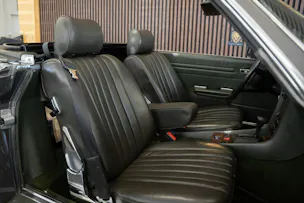 MERCEDES-BENZ SL 280