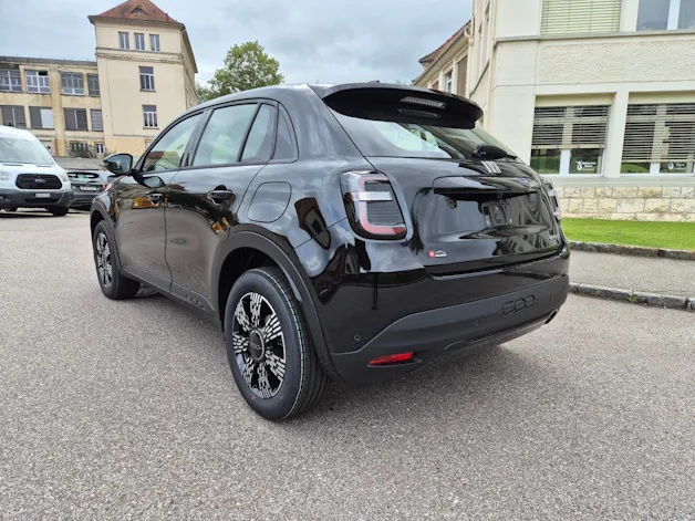 FIAT 600h Mild Hybrid Icon Swiss Edition