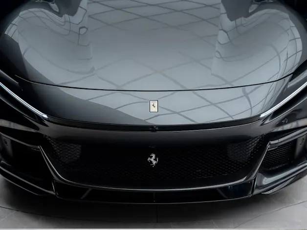 FERRARI Purosangue 6.5 V12