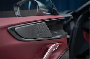 FERRARI Purosangue 6.5 V12