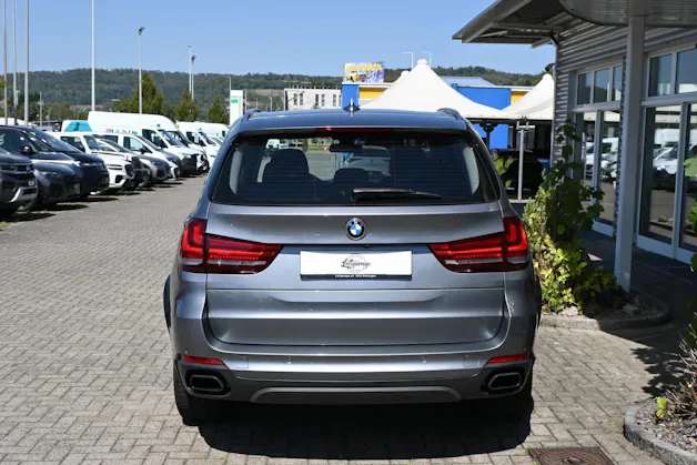 BMW X5 xDrive 40d Steptronic + Frisch ab MFK 10.2026