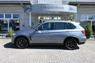 BMW X5 xDrive 40d Steptronic + Frisch ab MFK 10.2026
