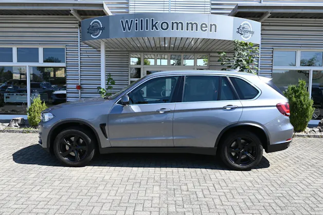 BMW X5 xDrive 40d Steptronic + Frisch ab MFK 10.2026