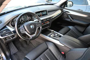BMW X5 xDrive 40d Steptronic + Frisch ab MFK 10.2026