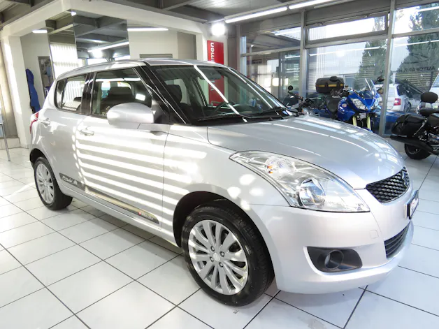 Suzuki Swift 1.2i 16V GL Piz Sulai 4x4