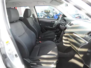 Suzuki Swift 1.2i 16V GL Piz Sulai 4x4