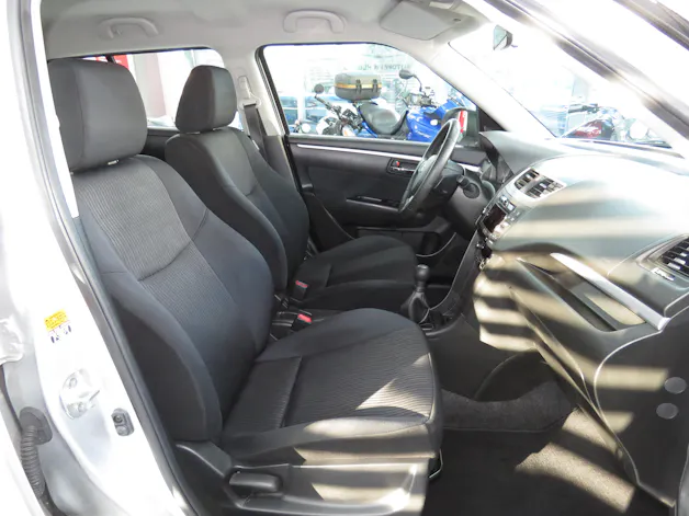 Suzuki Swift 1.2i 16V GL Piz Sulai 4x4