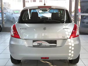 Suzuki Swift 1.2i 16V GL Piz Sulai 4x4