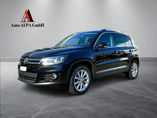 VW Tiguan 2.0 TDI BlueMotion Sport&Style 4Motion DSG – CH-Fahrzeug | SITZHEIZUNG | BI-XENON | KURVENLICHT |