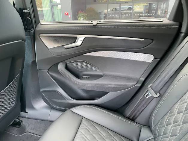 AUDI A6 allroad TDI quattro 220 kW S tronic, MODELL 2027, Standh. AHK, Allradlenkung, Techpaket Pro, usw