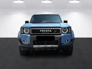 Toyota Land Cruiser 2.8TD Swiss Edition mit Allterrainreifen + AHK