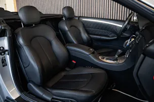 MERCEDES-BENZ CLK 200 Kompressor Avantgarde