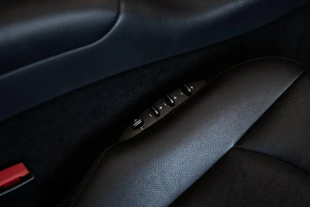 MERCEDES-BENZ CLK 200 Kompressor Avantgarde