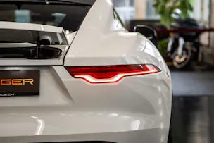 Jaguar F-Type Coupé 2.0 I4 R-Dynamic Automatik