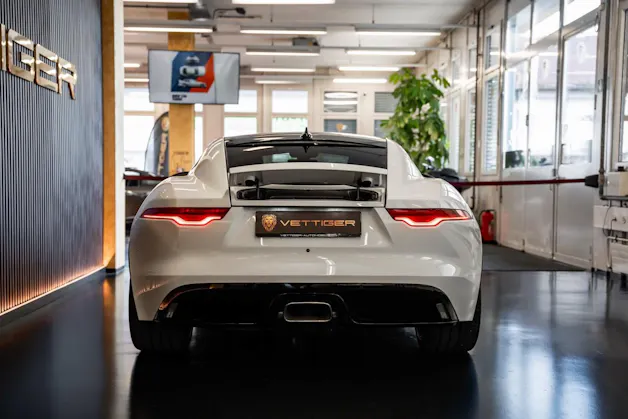 Jaguar F-Type Coupé 2.0 I4 R-Dynamic Automatik