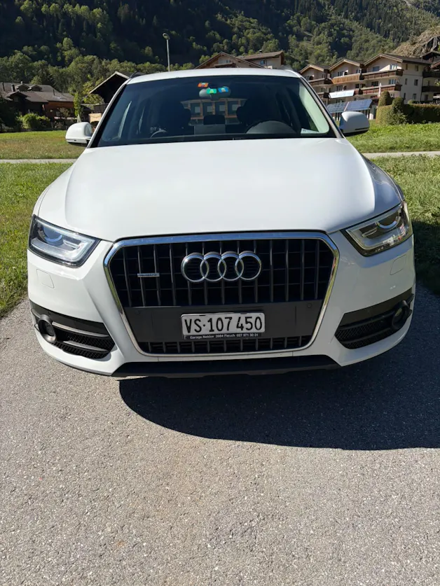 AUDI Q3 2.0 TFSI quattro S-tronic