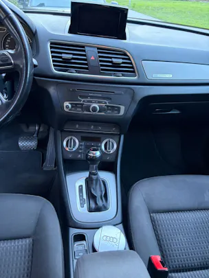 AUDI Q3 2.0 TFSI quattro S-tronic