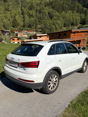 AUDI Q3 2.0 TFSI quattro S-tronic