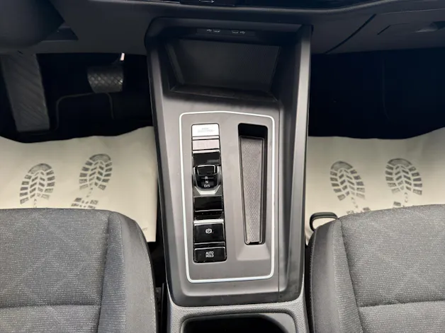 VW Golf Variant 2.0 TDI Life DSG