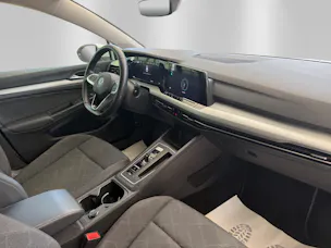 VW Golf Variant 2.0 TDI Life DSG