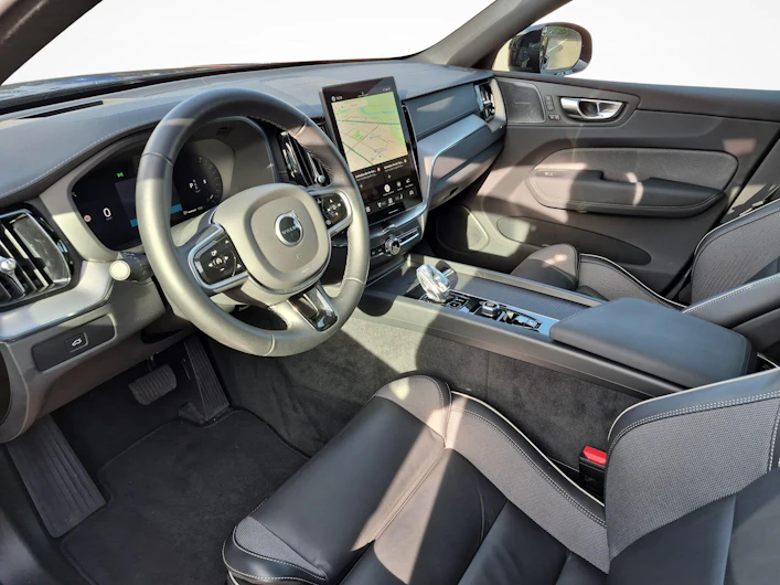 immagine del veicolo VOLVO XC60