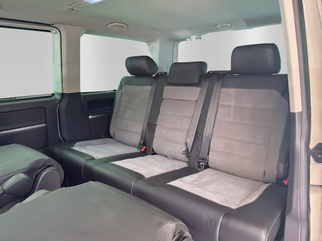 VW T6.1 Multivan 2.0 TDI Highline DSG