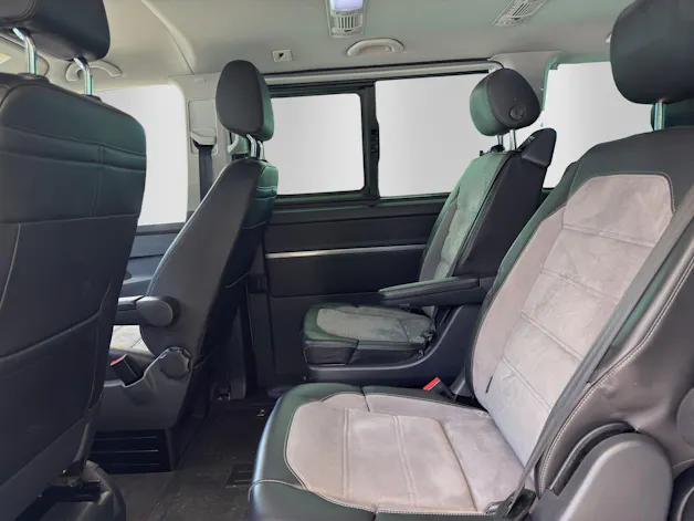 VW T6.1 Multivan 2.0 TDI Highline DSG
