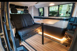 MERCEDES-BENZ Marco Polo 300 d 4M Automat