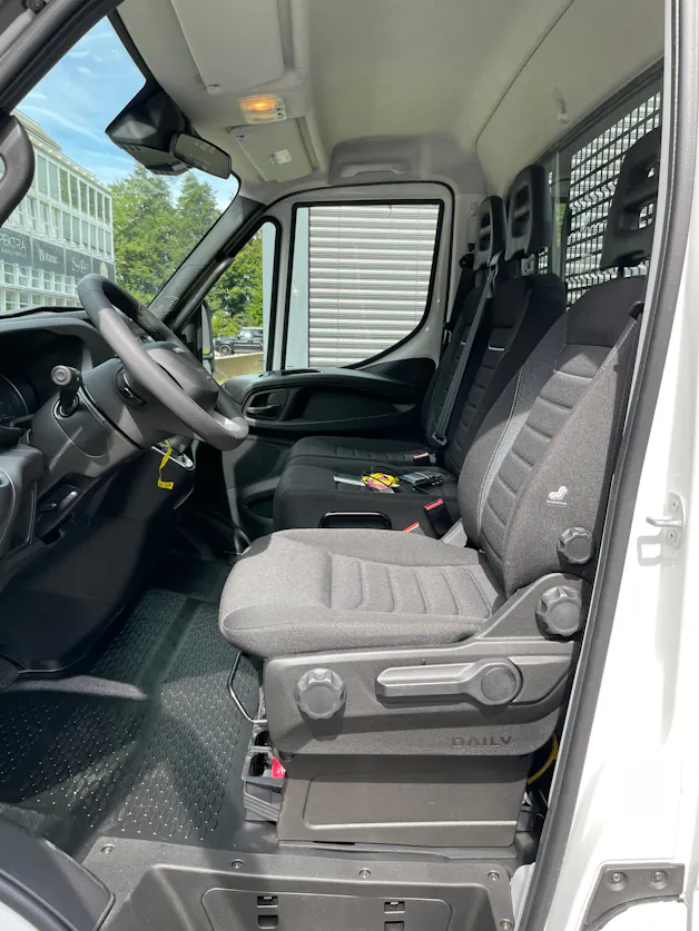 IVECO 35 S 16H Automat Pritsche