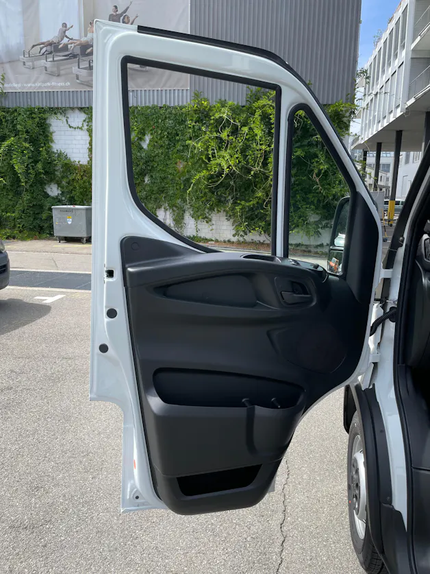 IVECO 35 S 16H Automat Pritsche