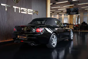HONDA S2000