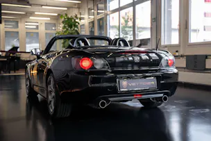 HONDA S2000
