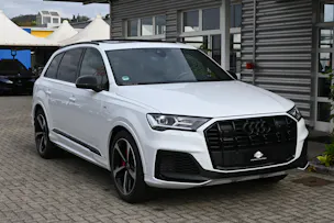 AUDI Q7 3.0 V6 55 TFSI S Line quattro tiptronic 7-Plätzer + AHK 3500kg