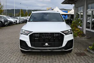 AUDI Q7 3.0 V6 55 TFSI S Line quattro tiptronic 7-Plätzer + AHK 3500kg