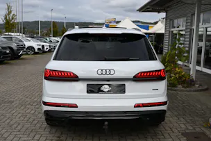 AUDI Q7 3.0 V6 55 TFSI S Line quattro tiptronic 7-Plätzer + AHK 3500kg